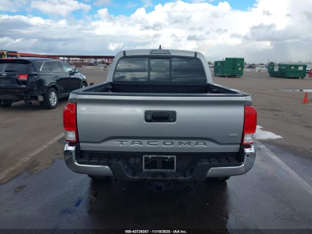 Toyota Tacoma Sr5 V6 Image 13
