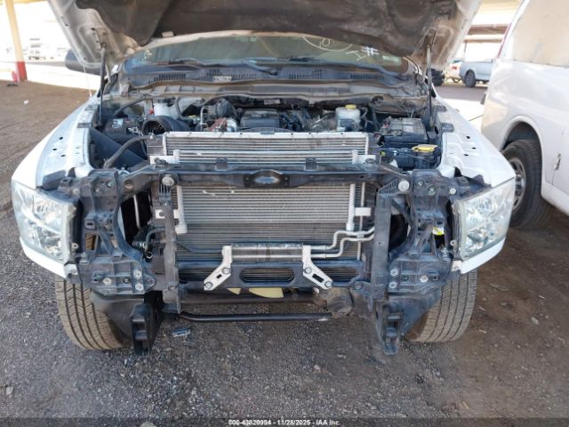 Ram 2500 Tradesman Image 17