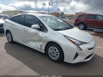  Salvage Toyota Prius
