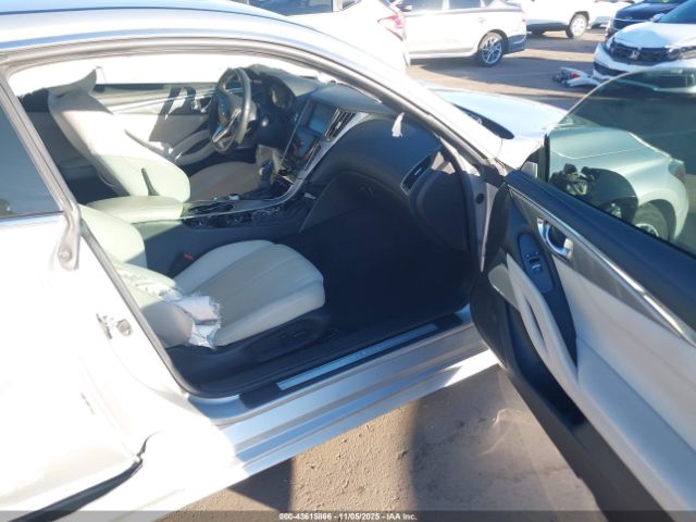 INFINITI Q60 3.0t Luxe Image 8