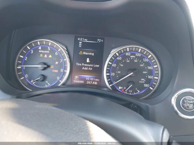 INFINITI Q60 3.0t Luxe Image 11