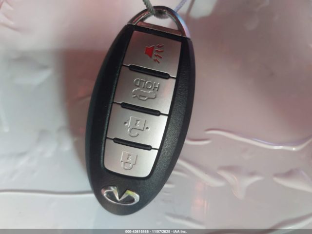 INFINITI Q60 3.0t Luxe Image 14