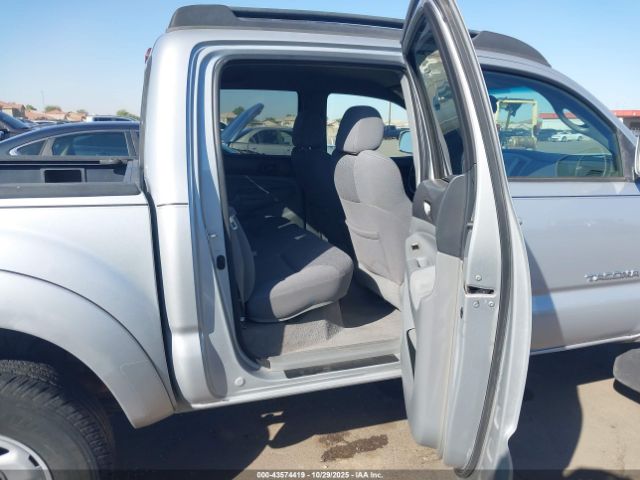 Toyota Tacoma Prerunner V6 Image 9