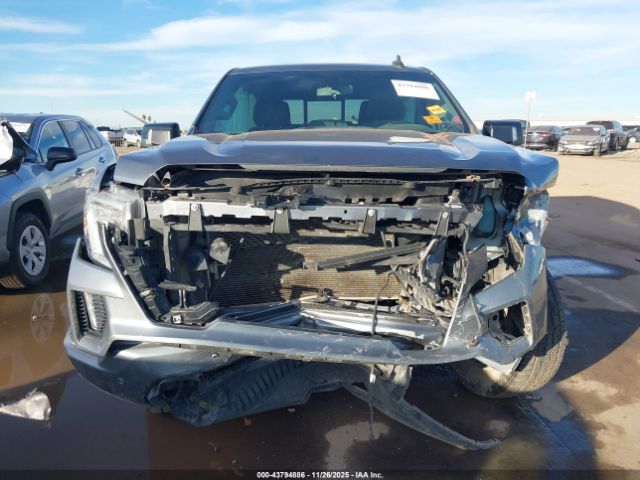 GMC Sierra 1500 4wd  Short Box Elevation Image 14