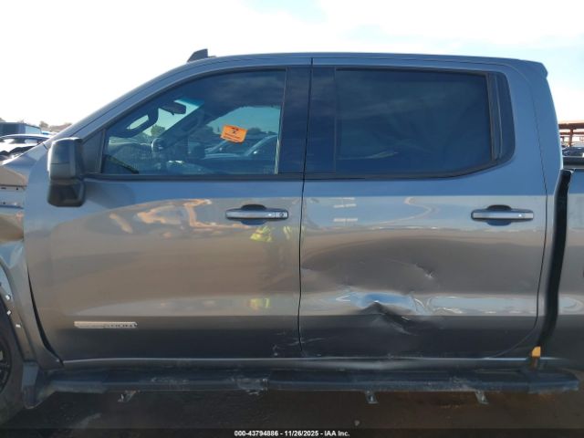 GMC Sierra 1500 4wd  Short Box Elevation Image 12