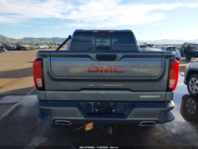 GMC Sierra 1500 4wd  Short Box Elevation Image 17