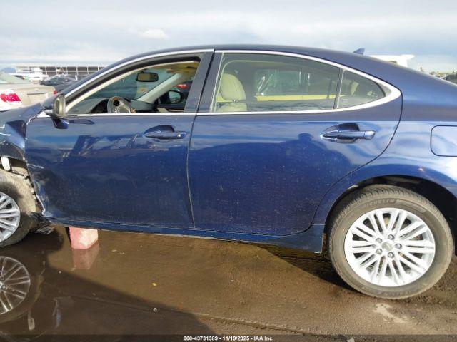 Lexus Es Image 14