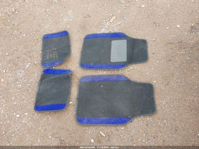 Pontiac Vibe Image 13