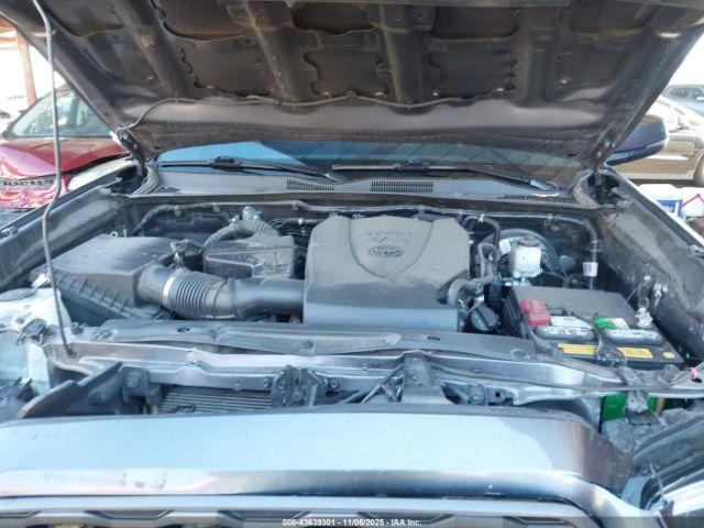 Toyota Tacoma Trd Off-road Image 8