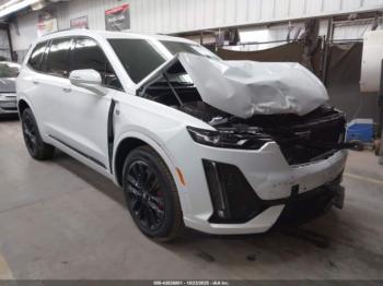  Salvage Cadillac XT6
