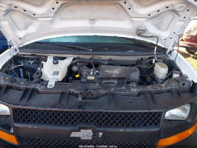 Chevrolet Express Ls Image 7