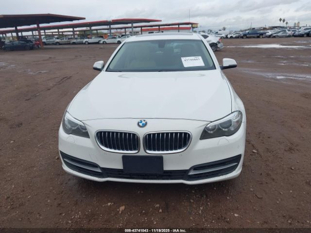BMW 5 Series Xdrive Image 14