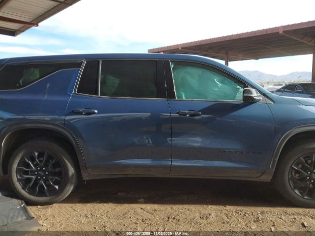 Chevrolet Traverse Fwd Ls Image 12