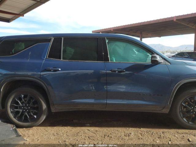 Chevrolet Traverse Fwd Ls Image 12