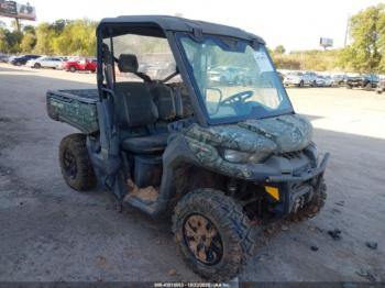  Salvage Can-Am Defender