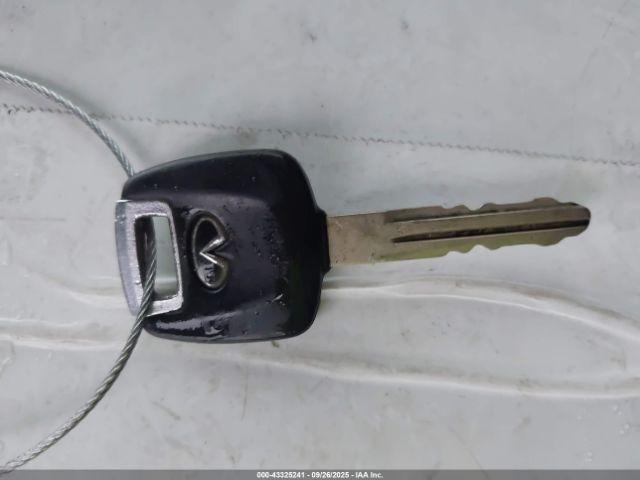 INFINITI G35 Image 2