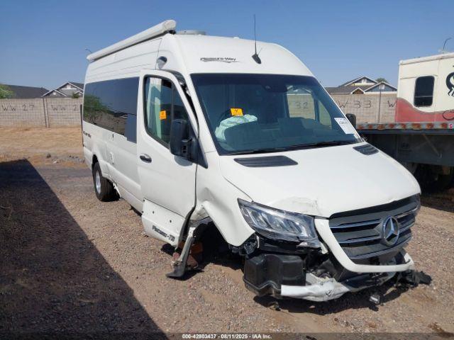  Salvage Mercedes-Benz Sprinter 3500xd