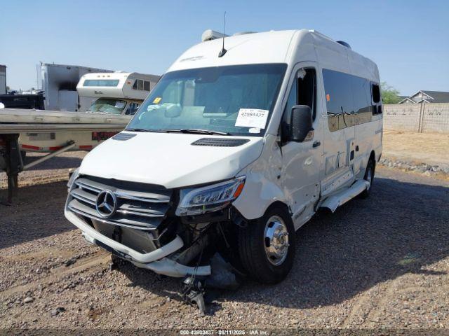 Mercedes-Benz Sprinter 3500xd High Roof 4-cyl Diesel Ho Image 9