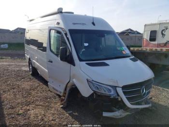  Salvage Mercedes-Benz Sprinter 3500xd