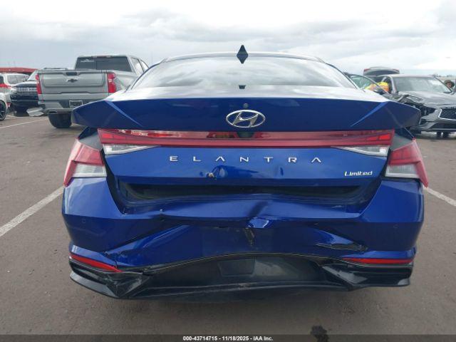 Hyundai ELANTRA Limited Image 5