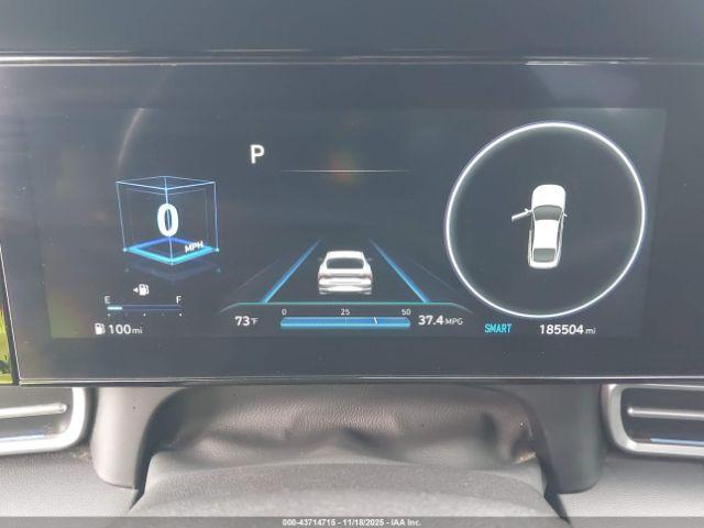 Hyundai ELANTRA Limited Image 16