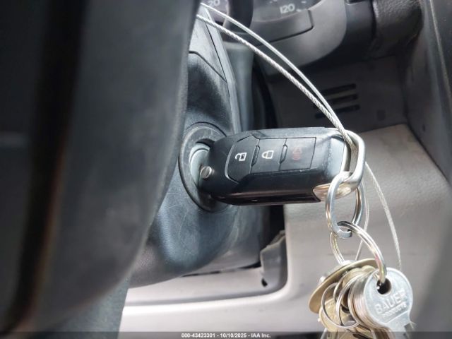 Ford F-150 Xl Image 9