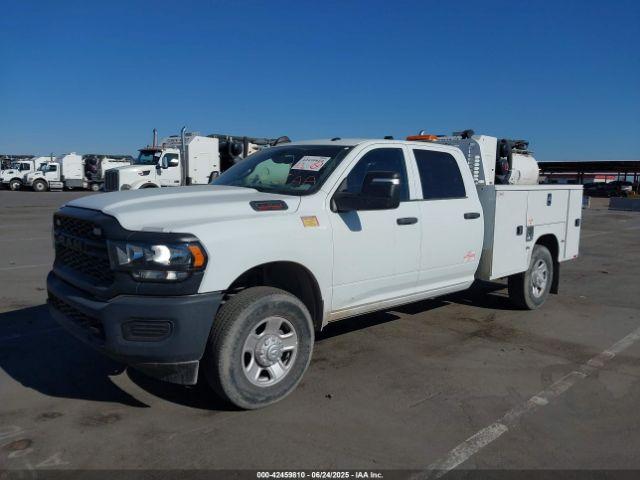 Ram 3500 Tradesman  4x4 8' Box Image 3