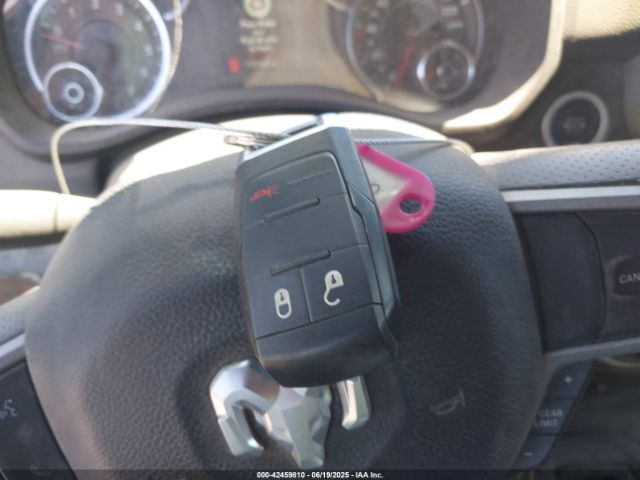 Ram 3500 Tradesman  4x4 8' Box Image 13