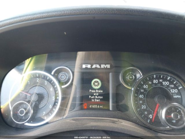 Ram 3500 Tradesman  4x4 8' Box Image 4