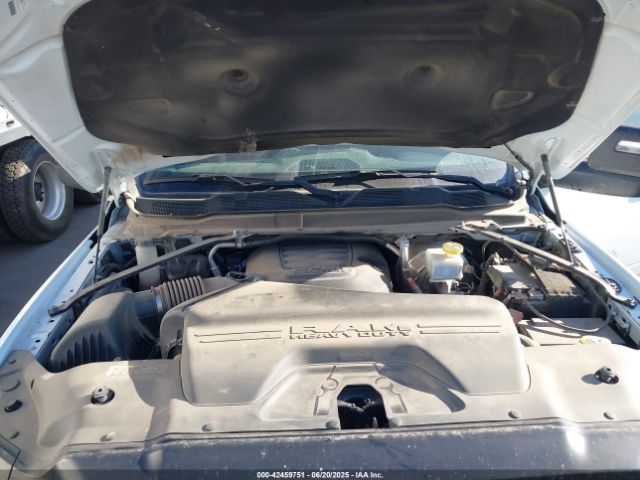 Ram 3500 Tradesman  4x4 8' Box Image 10