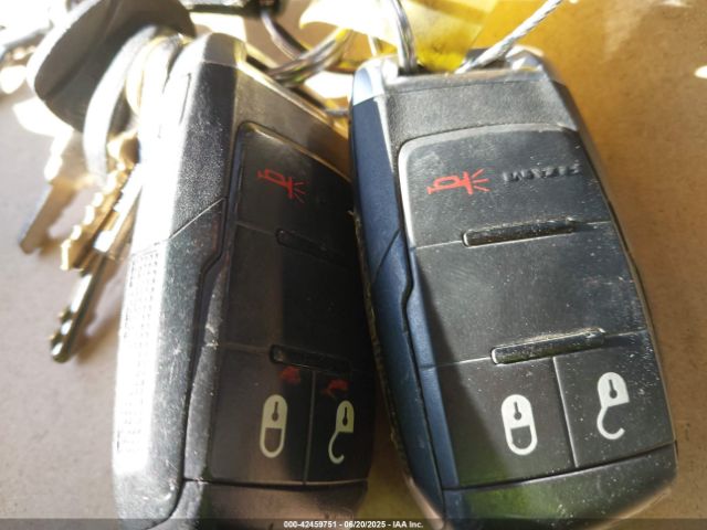 Ram 3500 Tradesman  4x4 8' Box Image 12