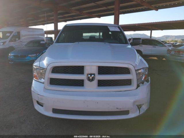 Ram 1500 St Image 14
