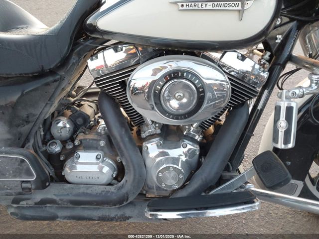 Harley-Davidson Flhtp Image 4
