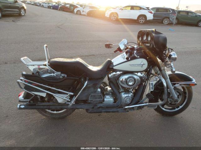 Harley-Davidson Flhtp Image 11