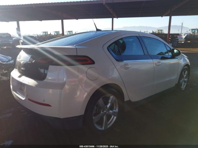 Chevrolet Volt Image 14