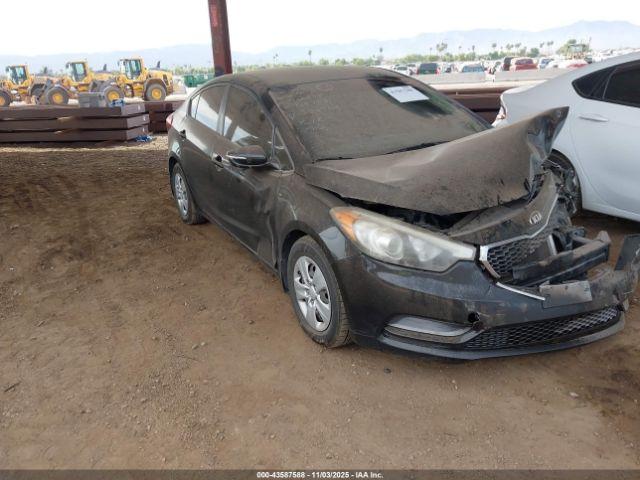  Salvage Kia Forte