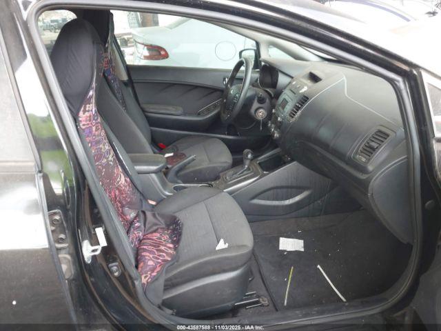 Kia Forte Lx Image 10