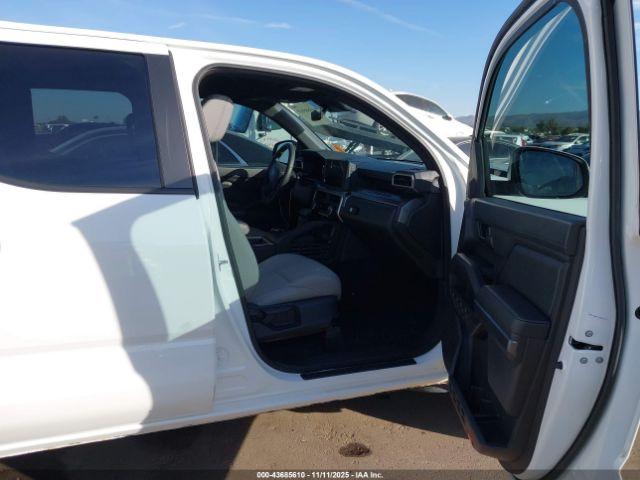 Toyota Tacoma Sr5 Image 17