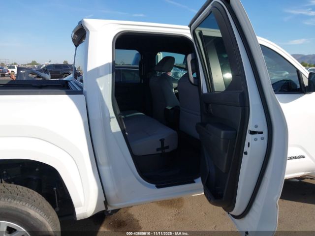 Toyota Tacoma Sr5 Image 10