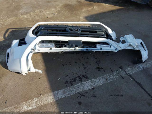 Toyota Tacoma Sr5 Image 7