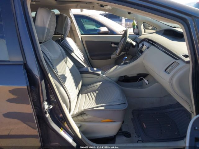 Toyota Prius Iv Image 6