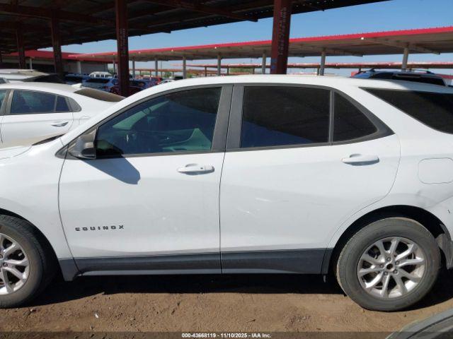 Chevrolet Equinox Fwd Ls Image 12