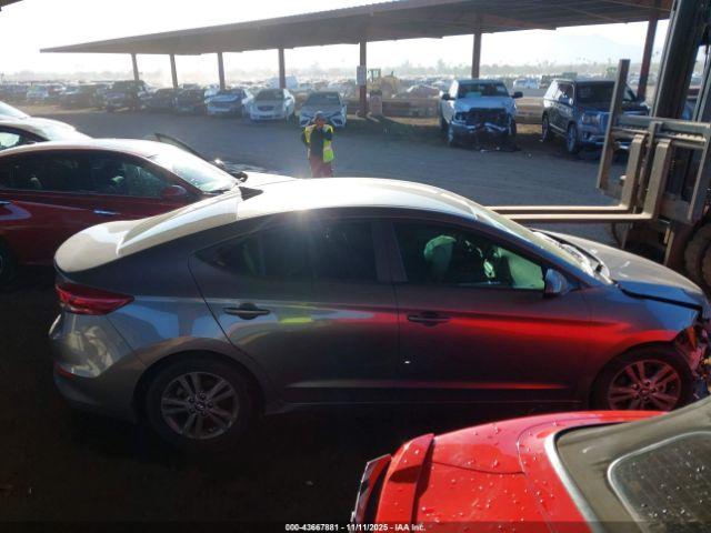 Hyundai ELANTRA Sel Image 3