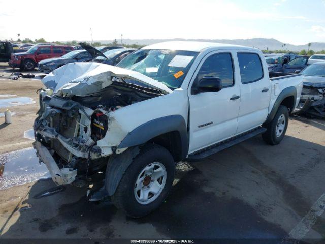 Toyota Tacoma Prerunner V6 Image 3