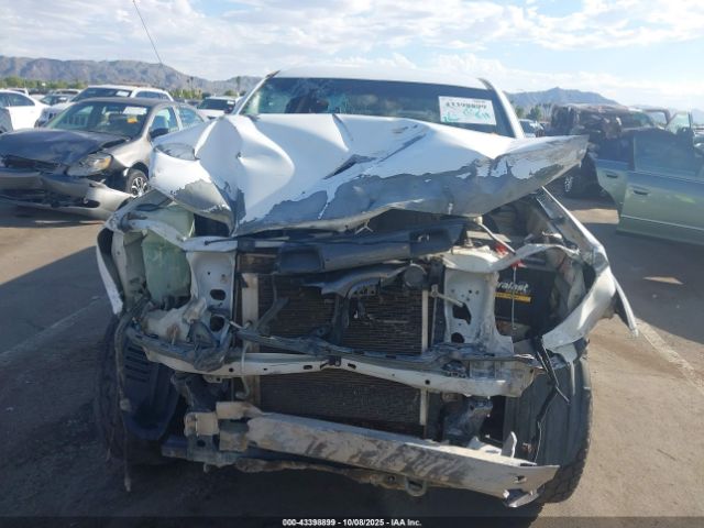 Toyota Tacoma Prerunner V6 Image 9