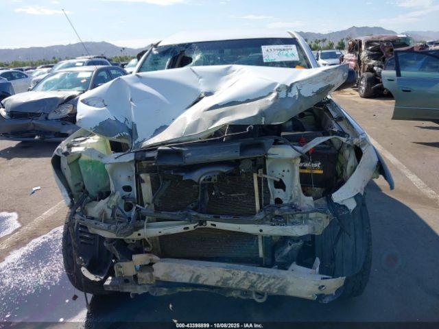 Toyota Tacoma Prerunner V6 Image 14