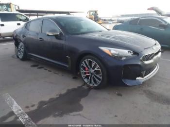  Salvage Kia Stinger