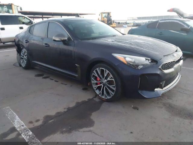  Salvage Kia Stinger
