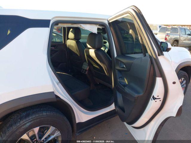 Chevrolet Equinox Fwd Lt Image 15