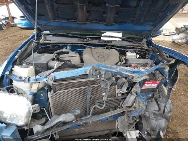 Toyota Tacoma Trd Off Road Image 10